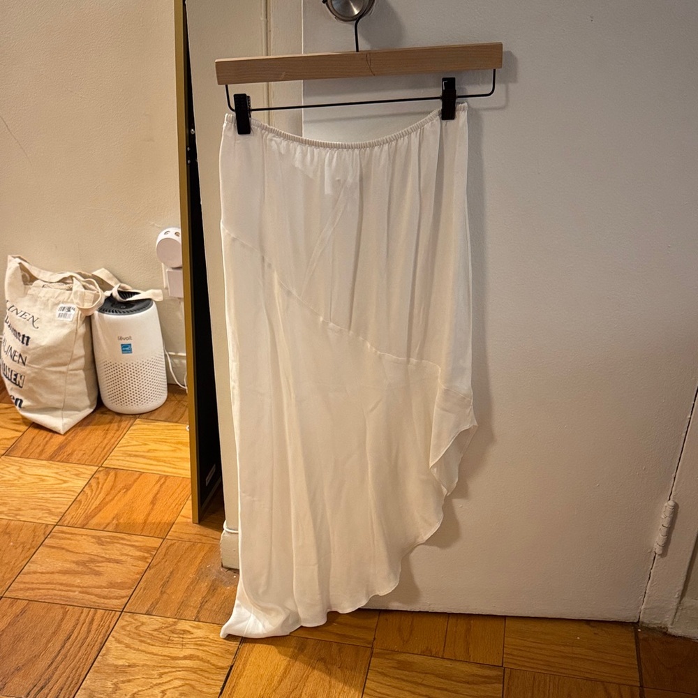 Zara White Asymmetrical Skirt